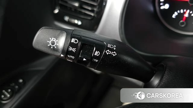 Kia Stonic id 4672860 из Кореи 19