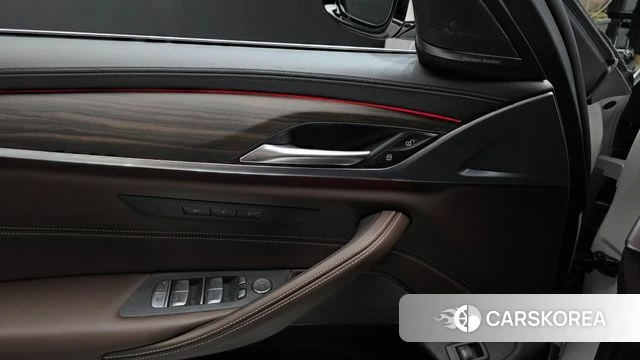 BMW 5 Series (G30) id 4519628 из Кореи 19