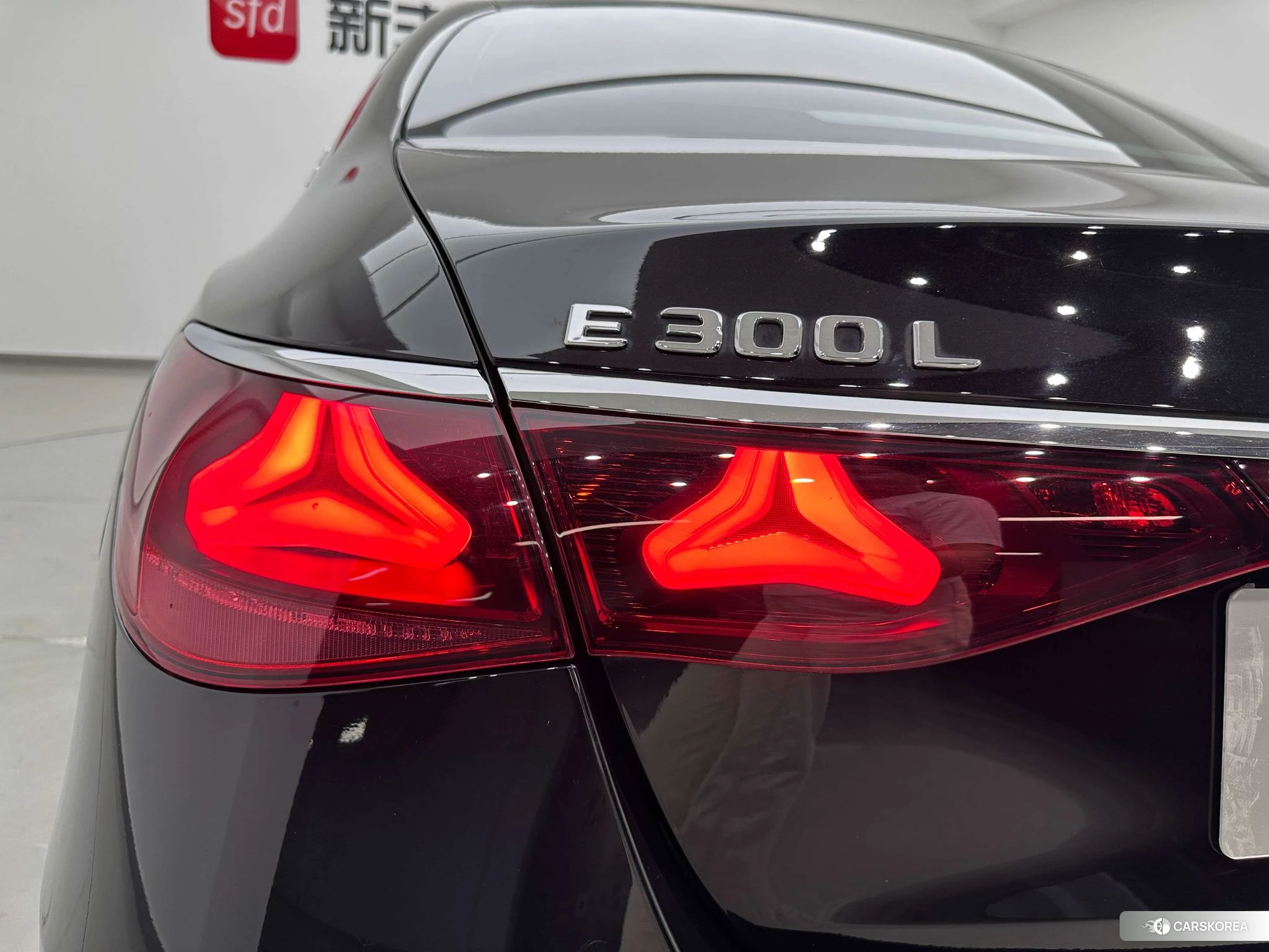 Mercedes-Benz E-class id 4467597 из Китая 19