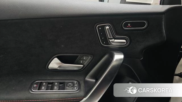 Mercedes-Benz A-Class W177 id 4702591 из Кореи 19