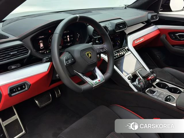Lamborghini Urus id 4239502 из Китая 19