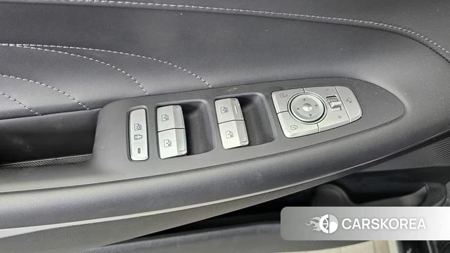 Hyundai The New Grandeur IG Hybrid id 4542515 из Кореи 19