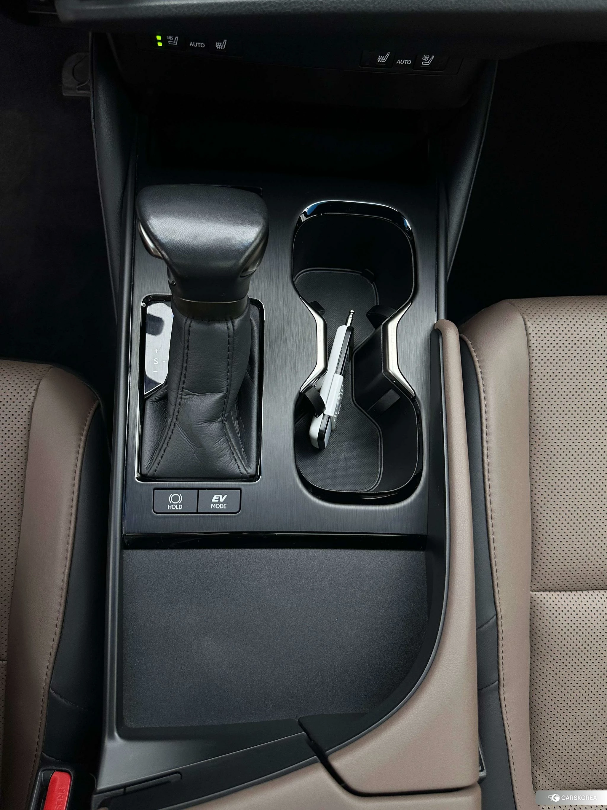 Lexus ES id 4473397 из Китая 19