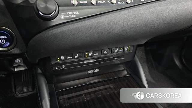 Lexus ES300h 7th generation id 4447578 из Кореи 19