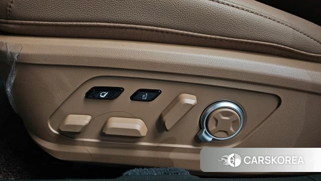 Hyundai Grandeur (GN7) id 4468282 из Кореи 19