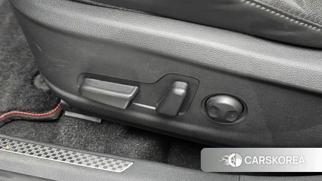 Hyundai The New Kona id 4613523 из Кореи 19