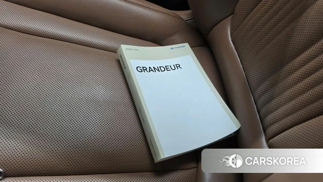 Hyundai Grandeur (GN7) id 4880339 из Кореи 19