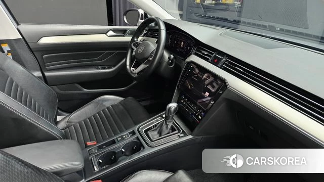 Volkswagen Passat GT (B8) id 4779432 из Кореи 19