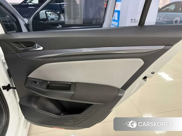 Volkswagen Bora id 3902093 из Китая 19