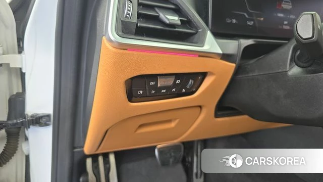 BMW i4 id 4707277 из Кореи 19