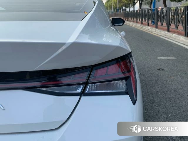 Hyundai Elantra id 4274781 из Китая 19