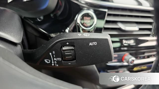 BMW 5 Series (G30) id 4900707 из Кореи 19