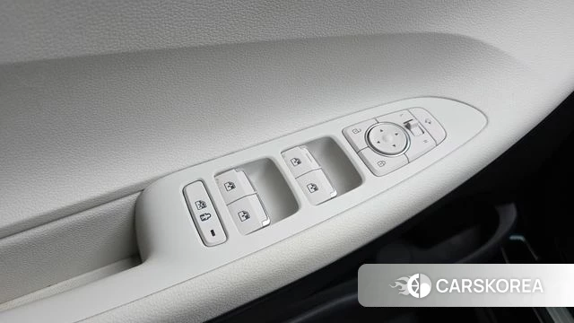 Hyundai The New Grandeur IG Hybrid id 4282312 из Кореи 19