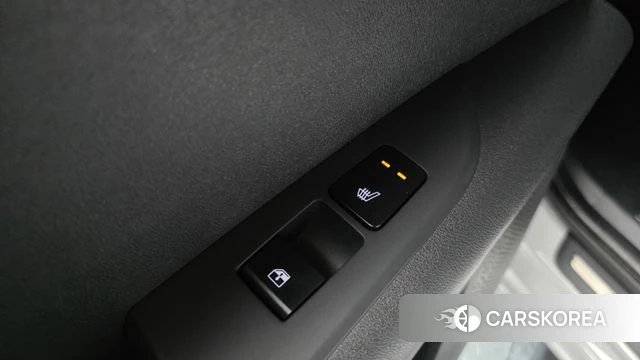 Kia Di Ol Nu Niro id 4382908 из Кореи 19