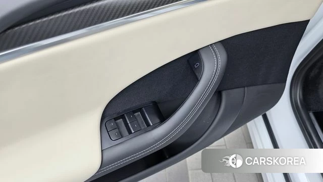 Tesla Model S id 4768125 из Кореи 19