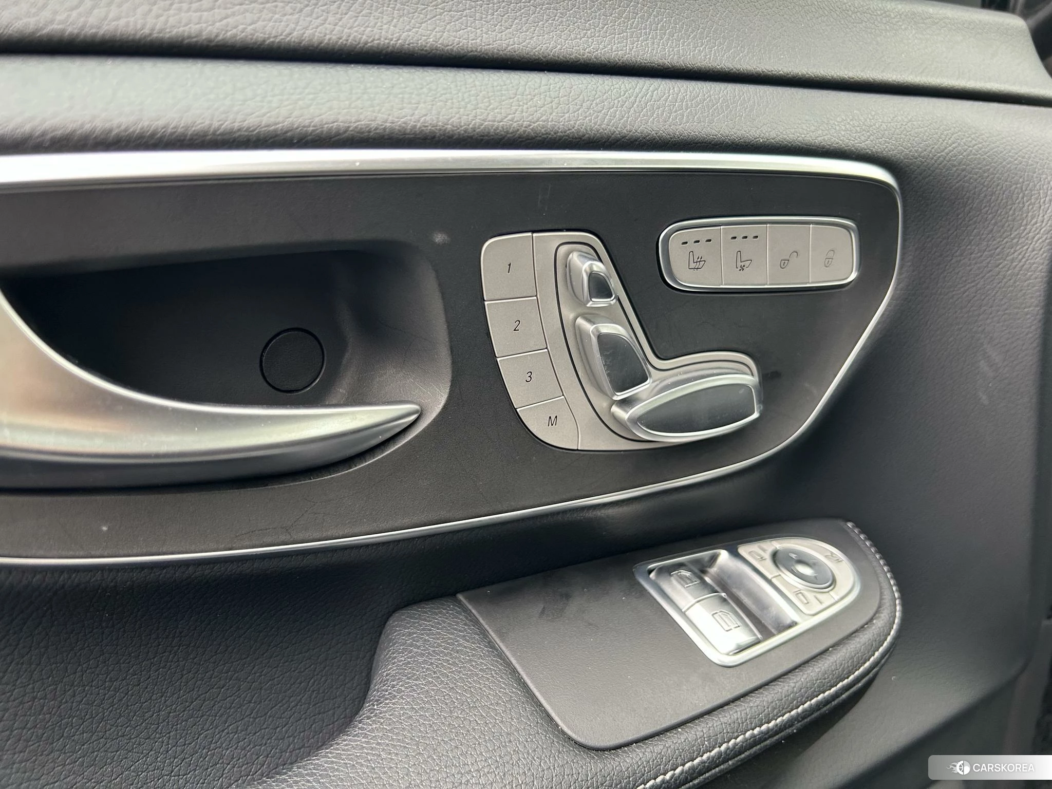 Mercedes-Benz V-class id 4467694 из Китая 19