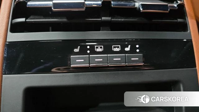 Maserati Quattroporte id 4587380 из Кореи 19