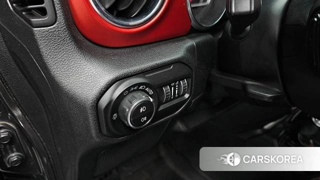 Jeep Wrangler (JL) id 4764388 из Кореи 19
