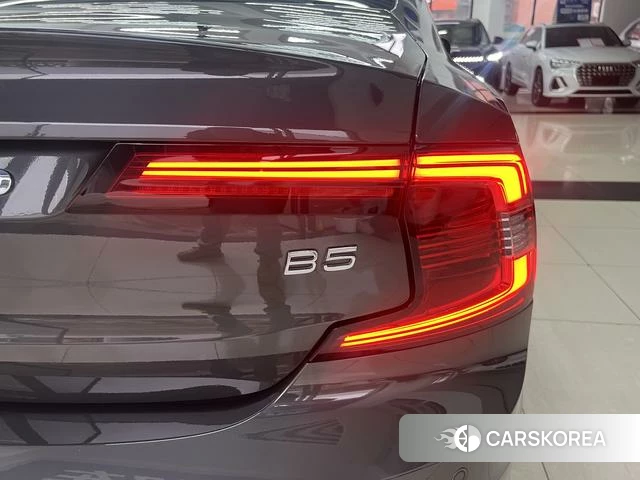 Volvo S90 id 3939437 из Китая 19