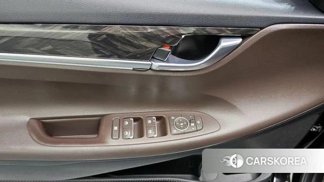 Hyundai Grandeur IG id 4188369 из Кореи 19