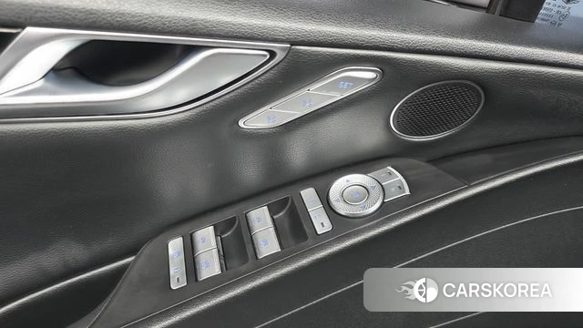 Genesis G80 (RG3) id 4730452 из Кореи 19
