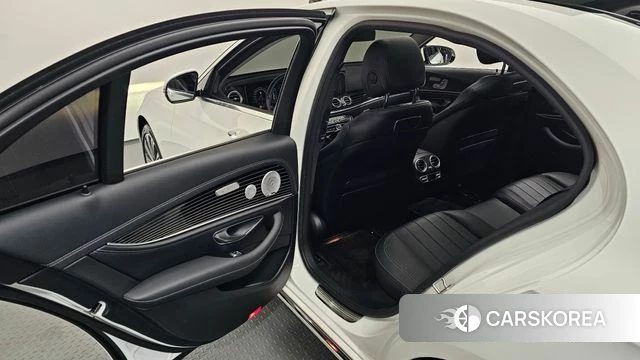 Mercedes-Benz E-Class W213 id 4344854 из Кореи 19