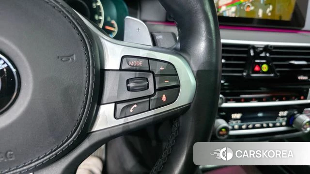 BMW 5 Series (G30) id 4595444 из Кореи 19