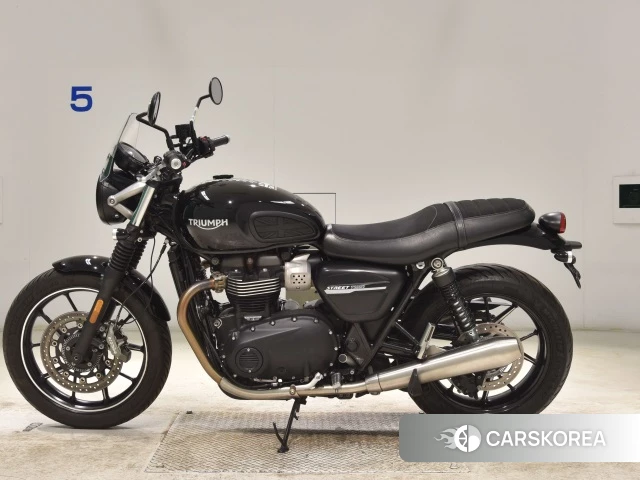 Triumph STREET TWIN id 3946643 из Японии 19