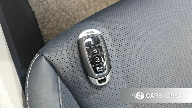 Hyundai Venue id 4934674 из Кореи 19