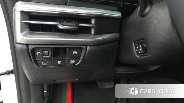 Hyundai Grandeur Hybrid (GN7) id 4499436 из Кореи 19