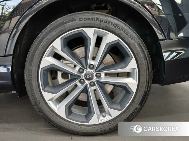 Audi Q7 id 4219202 из Китая 18