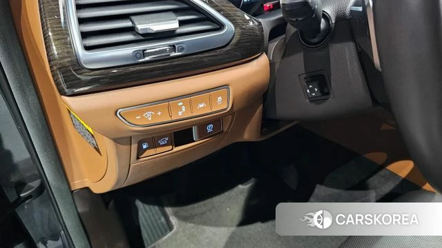Genesis G90 id 4610051 из Кореи 19