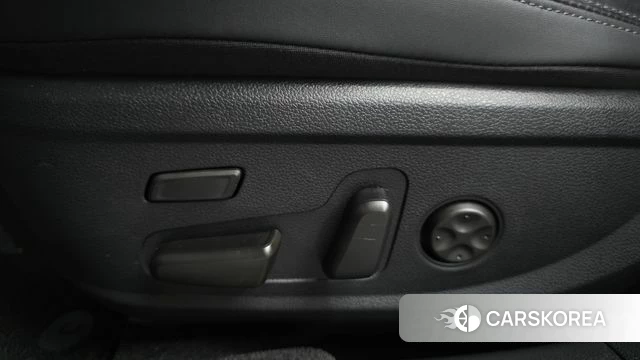 Hyundai The New Grandeur IG id 4746376 из Кореи 19