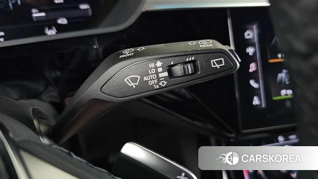 Audi e-Tron id 4650999 из Кореи 19