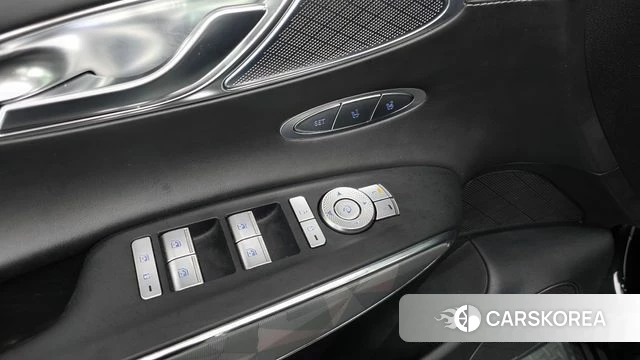 Genesis GV70 id 4428601 из Кореи 19