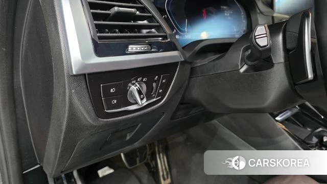 BMW X3 (G01) id 4793835 из Кореи 19