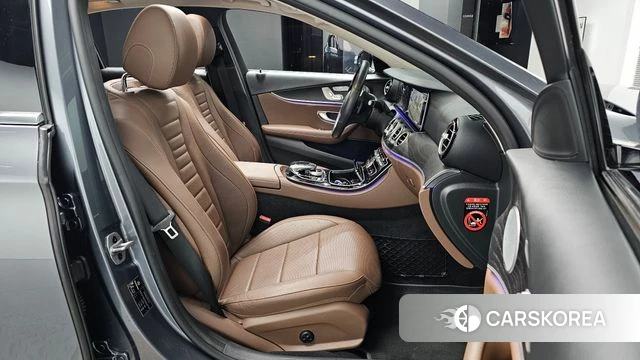 Mercedes-Benz E-Class W213 id 4536293 из Кореи 19