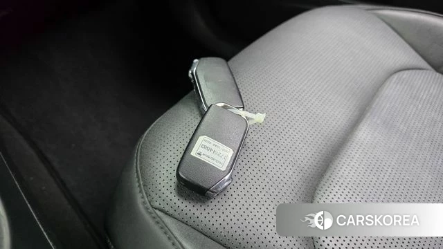 Kia Di Ol Nu Niro id 4692380 из Кореи 19