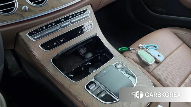 Mercedes-Benz E-Class W213 id 4429320 из Кореи 19