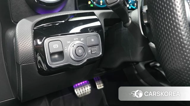 Mercedes-Benz A-Class W177 id 4494250 из Кореи 19