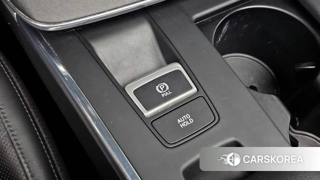 Hyundai The New Grandeur IG Hybrid id 4758922 из Кореи 19