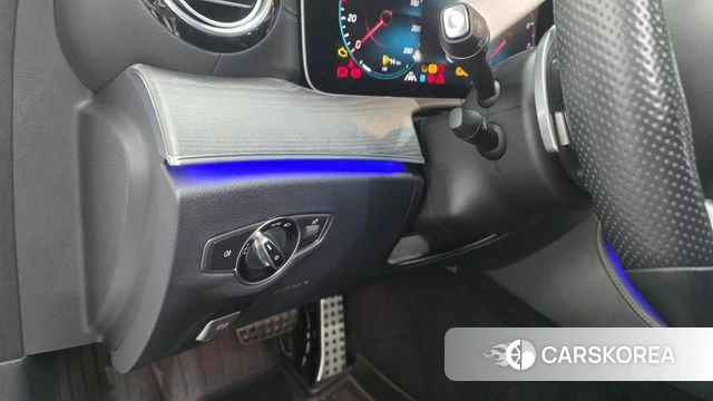 Mercedes-Benz E-Class W213 id 4495528 из Кореи 19