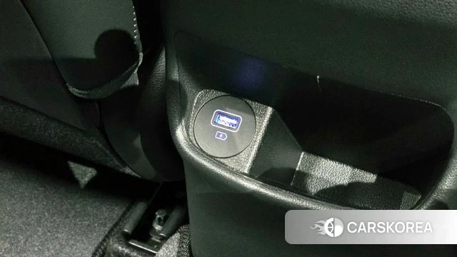 Hyundai The New Kona id 4231286 из Кореи 19