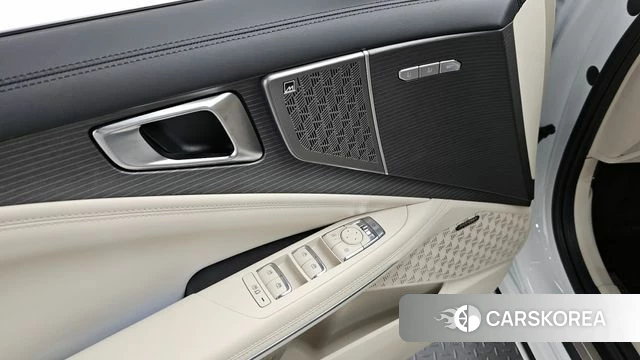 Kia The New K8 Hybrid id 4456041 из Кореи 19