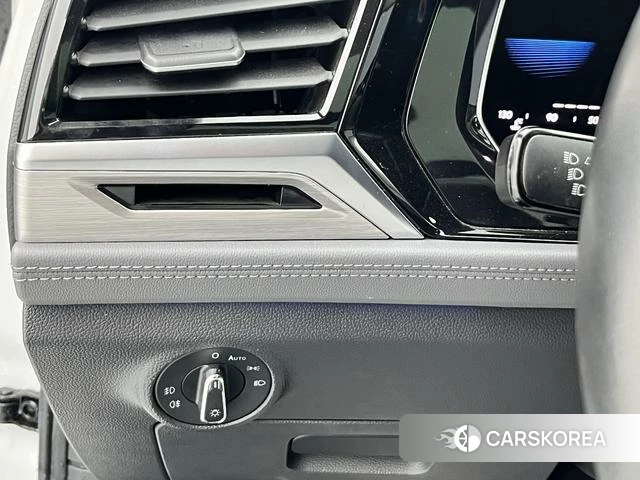 Volkswagen Sagitar id 4353737 из Китая 19