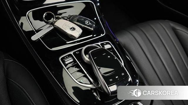 Mercedes-Benz E-Class W213 id 4581419 из Кореи 19