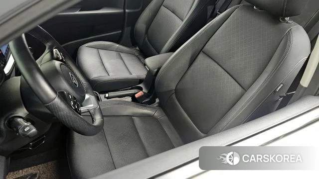 Kia Stonic id 4188679 из Кореи 19