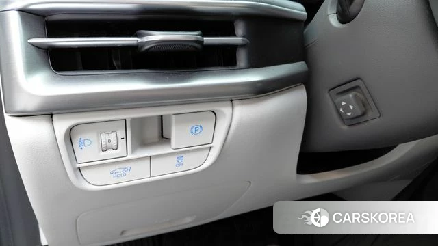 Hyundai Grandeur (GN7) id 4401270 из Кореи 19