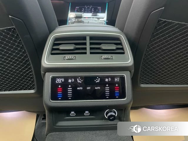 Audi A6L id 4348964 из Китая 19