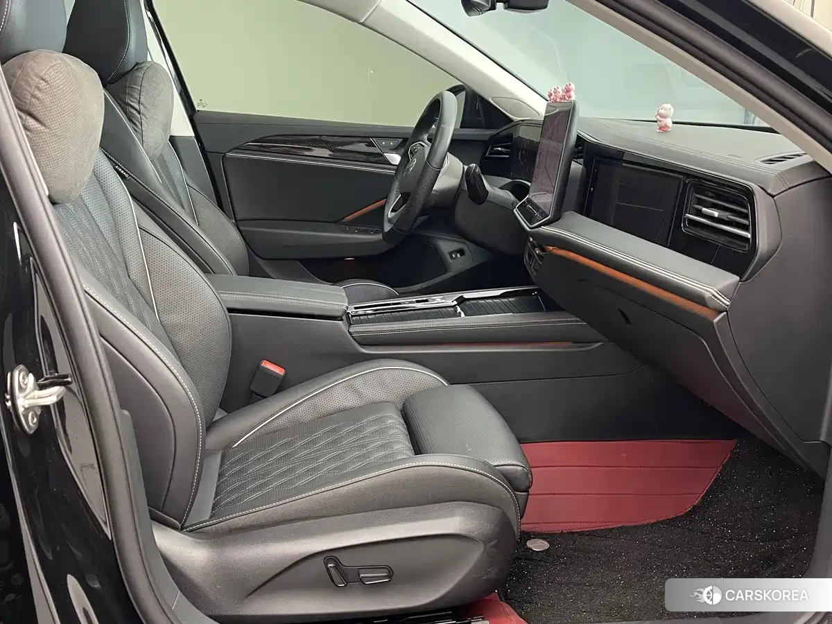 Volkswagen Magotan id 4628272 из Китая 19